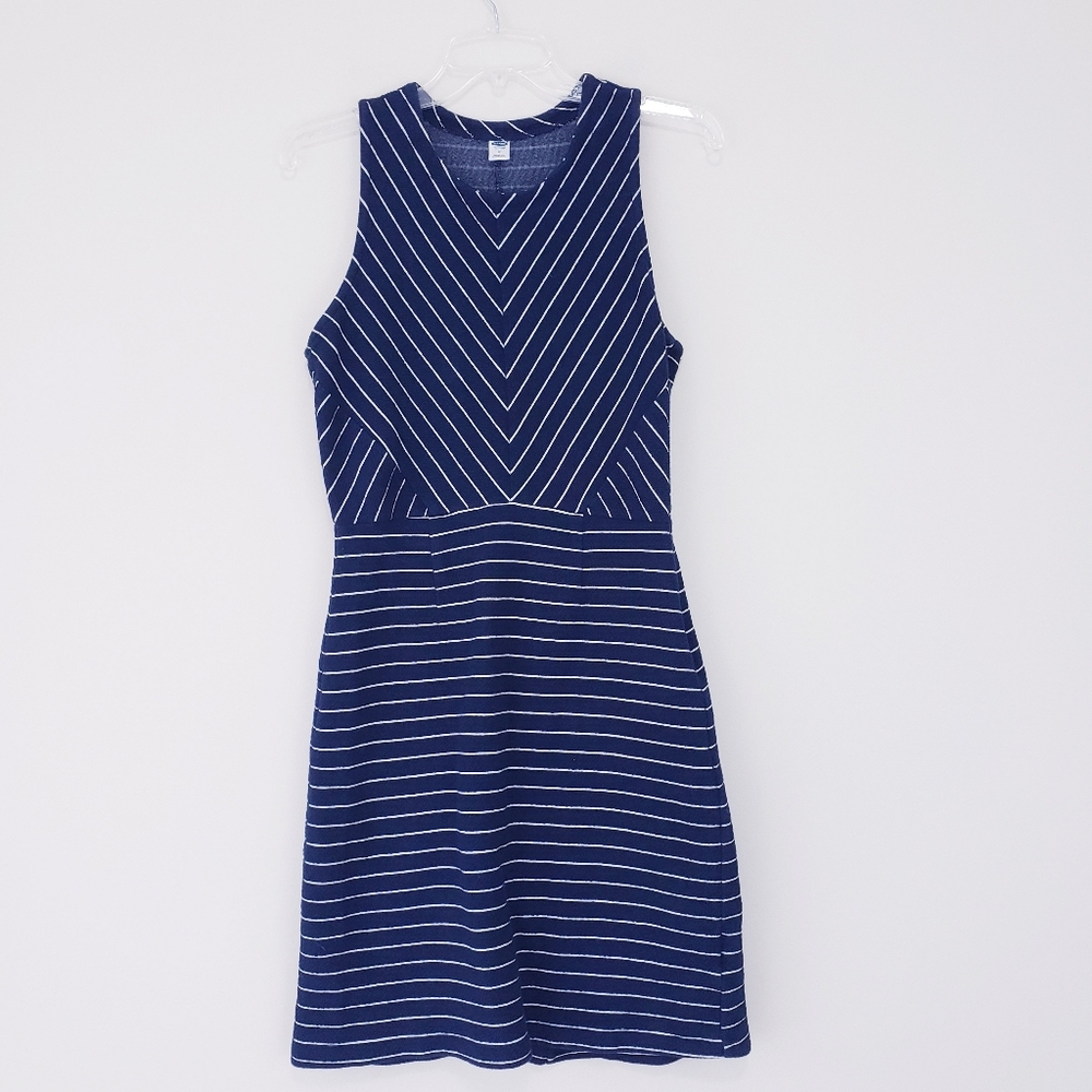 Old Navy Navy Blue Striped Chevron Fitted Bodycon Dress Size Medium Stretchy